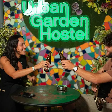 Urban Garden Hostel-2